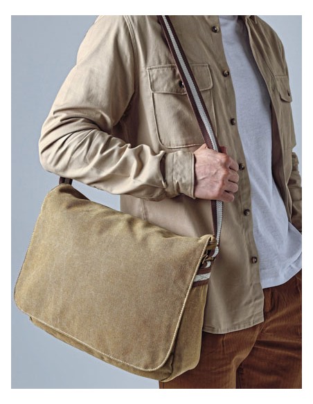 QUA-QD610-Vintage Canvas Despatch Bag 2